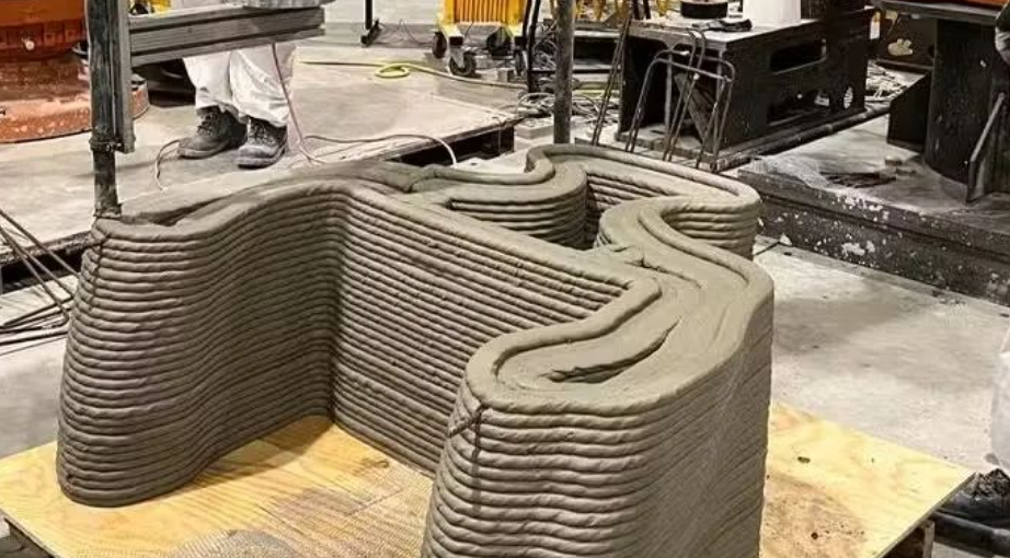 美國(guó)空軍開發(fā)遠(yuǎn)征混凝土3D打印機(jī)，加速前線基礎(chǔ)設(shè)施建設(shè) image