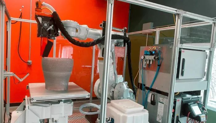 庫(kù)卡、ABB等12家機(jī)械臂3D打印解決方案 圖片